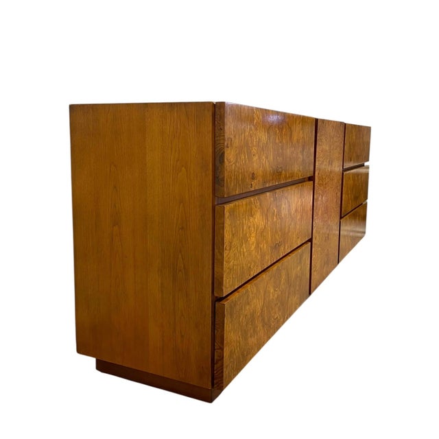 Mid-Century Modern 1970s Milo Baughman for Lane Mid-Century Modern Burl Wood Credenza For Sale - Image 3 of 11