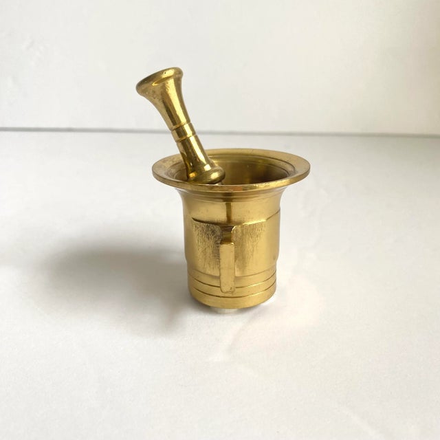 American Vintage Brass Mortar & Pestle Apothecary Spice Crusher Small Petite Miniature Size For Sale - Image 3 of 10