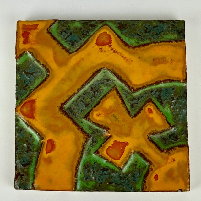 Early 20th Century Decorative American Encaustic Tile (Aetco) With Modern Design in Orange-Yellow & Green For Sale - Image 4 of 8