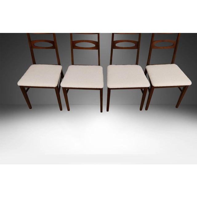1960s Midcentury Dining Chairs in Style of Kent Coffey Perspecta Cats Eye For Sale - Image 5 of 12