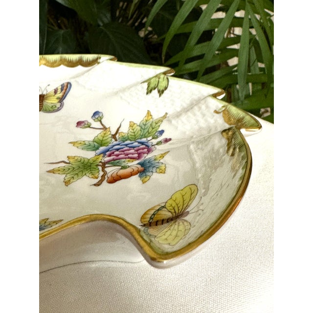 1980s Herend Queen Victoria Leaf Dish Hand Painted Porcelain Butterfly & Floral, Hungary Vbo 201 For Sale - Image 10 of 10