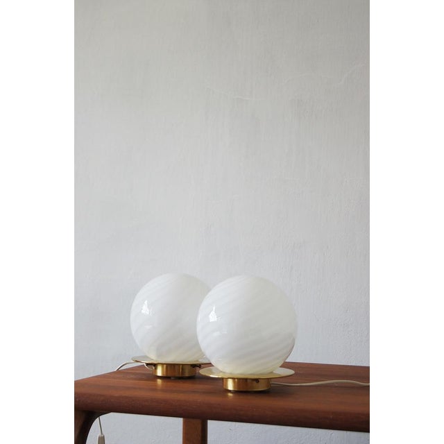 In the case of these lamps, we are even dealing with an ornament. Its design is dominated by elements of beautiful shape...