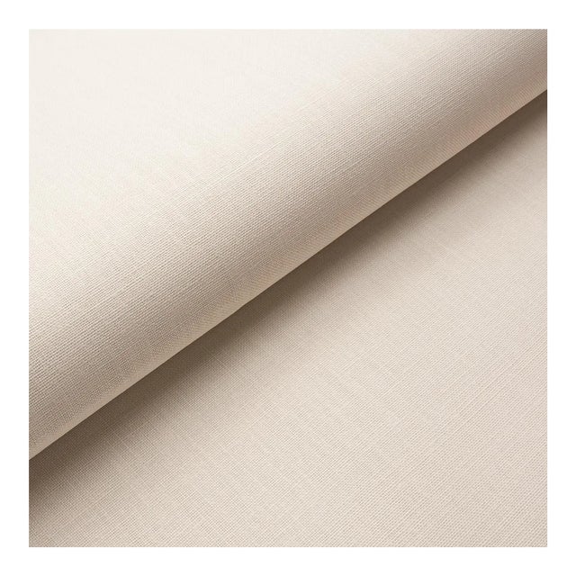 Sample - Schumacher Performance Linen Wallpaper in Porcelain For Sale