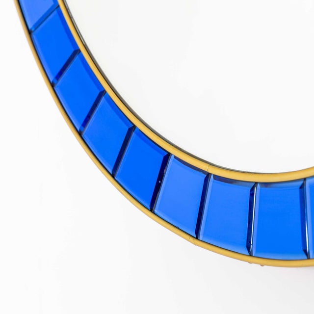 Modern 1960s Round Cristal Arte Modernist Wall Mirror For Sale - Image 3 of 5
