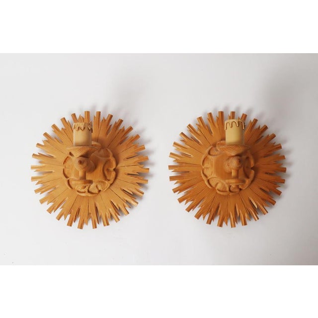 Hand-Crafted Pine Wood Starburst Sun Wall Lamps, Italy, 1980s, Set of 2 For Sale - Image 17 of 18