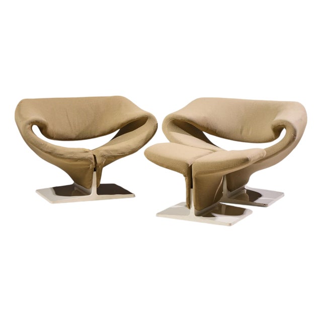 Pierre Paulin for Artifort Mid Century Ribbon Chairs With Ottoman For Sale