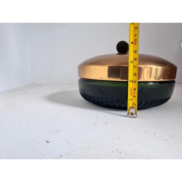 1940s Mid Century Modern Retro Starburst Green and Brass Divided Candy Dish For Sale - Image 9 of 12