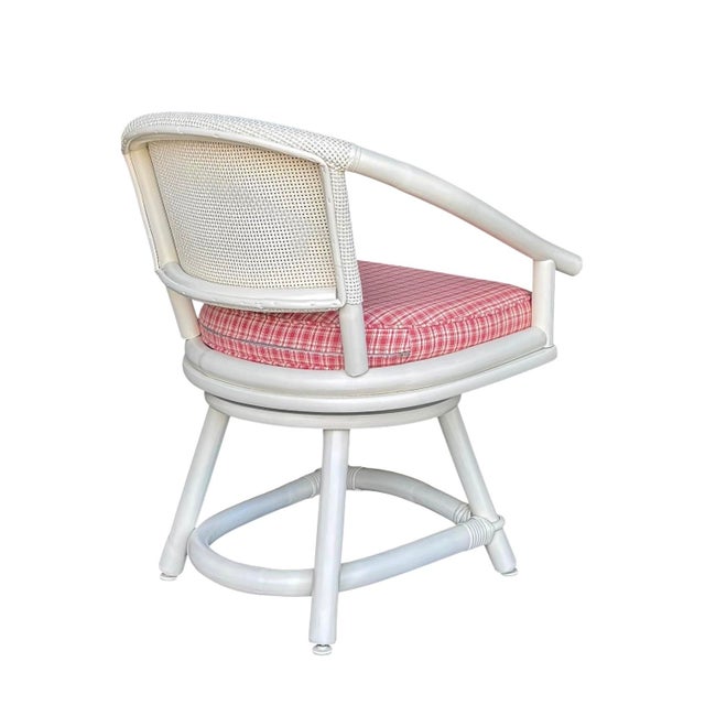 Off-white 1960s Bamboo Game Table and Four Swivel Chairs Attributed to Ficks Reed - A Set For Sale - Image 8 of 14
