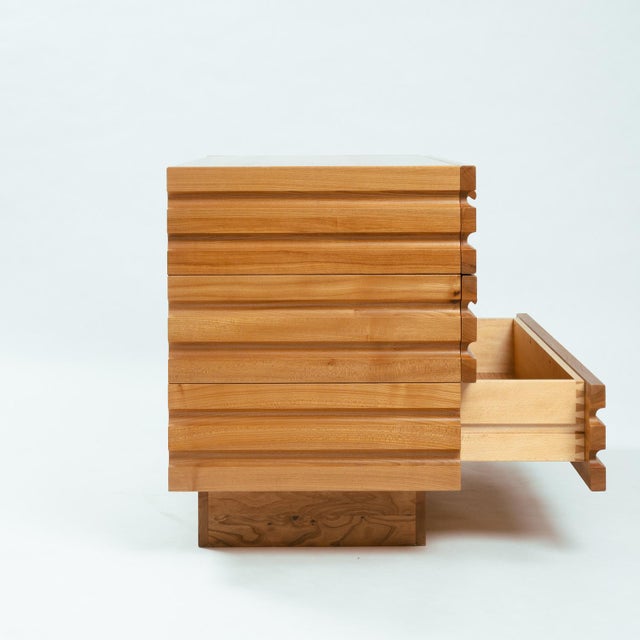 Mid-Century Modern Chest of Drawers in Elm from Maison Regain, 1970s For Sale - Image 6 of 18