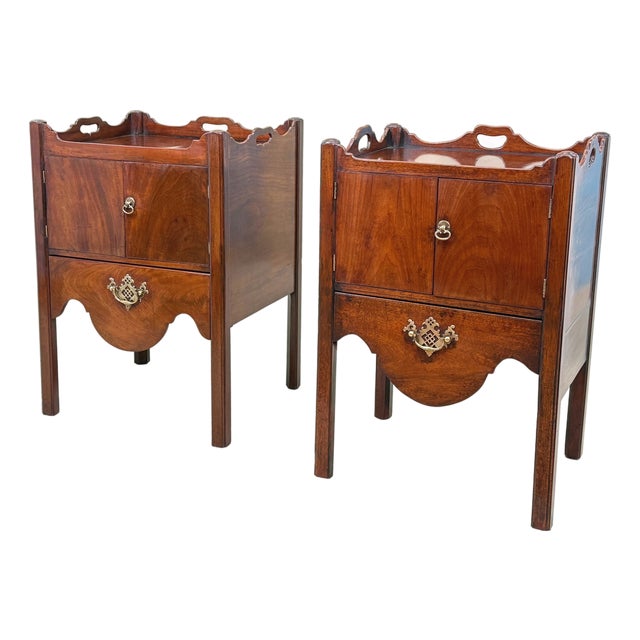 Antique Georgian Mahogany Nightstands, 1770, Set of 2 For Sale