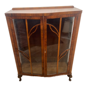 1930s Art Deco China Cabinet Curio Locking Double Door Two Glass Shelves Lighted