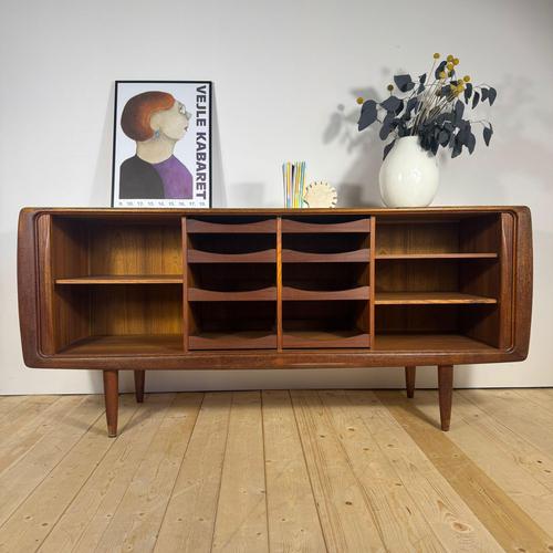 Brown Mid-Century Teak Sideboard with Retractable Doors, 1960s For Sale - Image 8 of 11