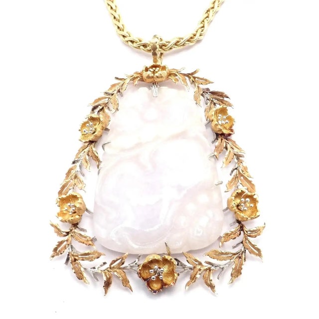 Mid 20th Century Buccellati Yellow Gold Lavender Jade Pendant Necklace For Sale - Image 9 of 11