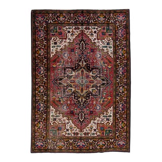 1920s Multicolor Handmade Antique Persian Heriz Wool Rug With Medallion Motif For Sale