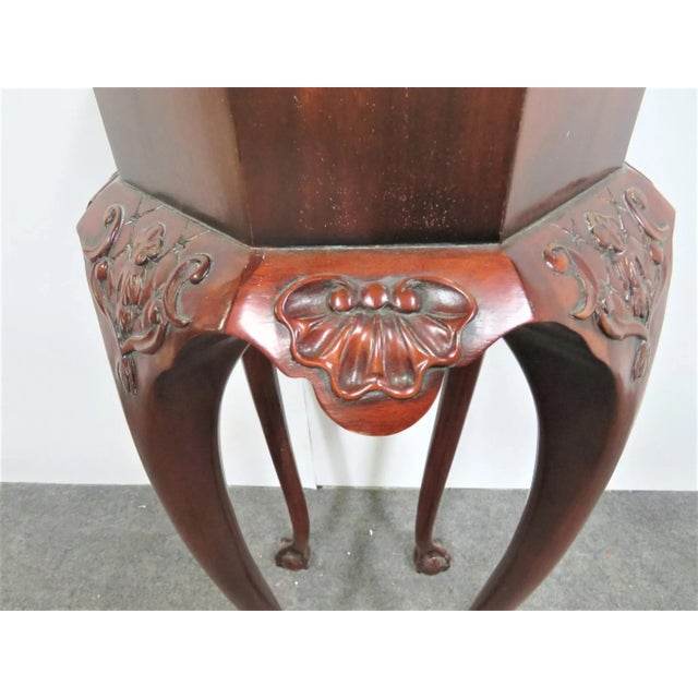 Late 20th Century Chippendale Carved Mahogany Planter For Sale - Image 4 of 7