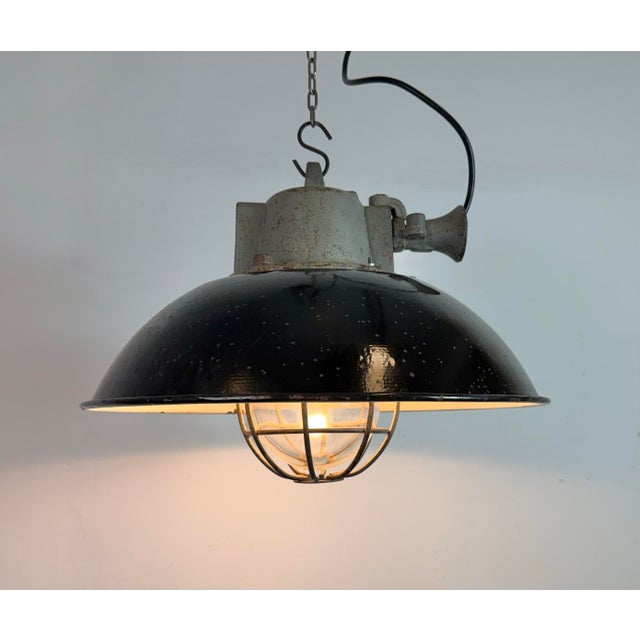 Industrial Black Enamel and Cast Iron Cage Pendant Light from Elektrosvit, 1960s For Sale - Image 14 of 18