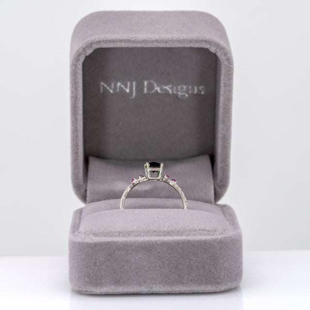 1.1Ct Indicolite Tourmaline Ring With Pink Sapphire Accents: Solid 14k Gold, Size 6.75 For Sale - Image 4 of 10