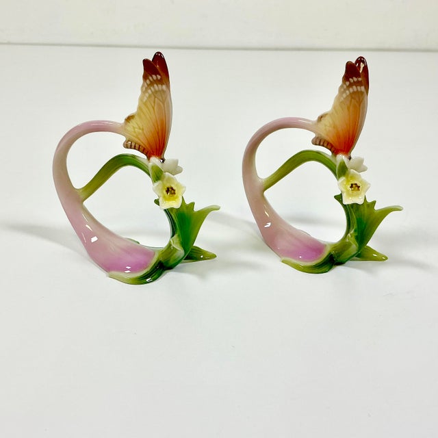 Vintage Minimalist Japanese Hollywood Regency Majolica Butterfly Flora Porcelain Napkin Rings - Set of 12 For Sale - Image 14 of 18