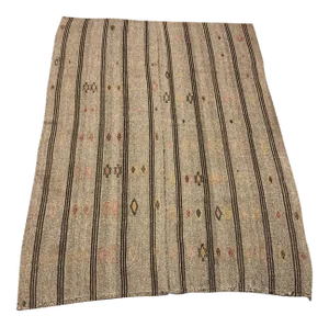 1960s Vintage Traditional Handmade Wool Turkish Rug- 6′ × 8′2″