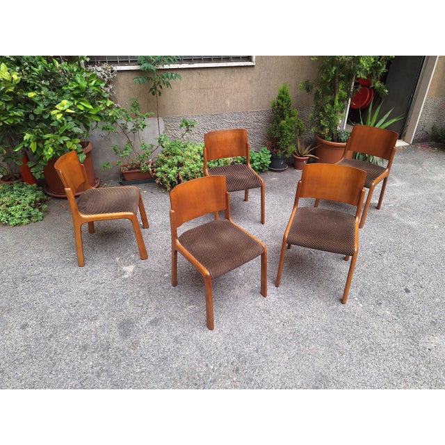 Vintage Chairs in Light Wood and Fabric Seat with Curved Backrest, 1960s, Set of 5 For Sale - Image 6 of 12