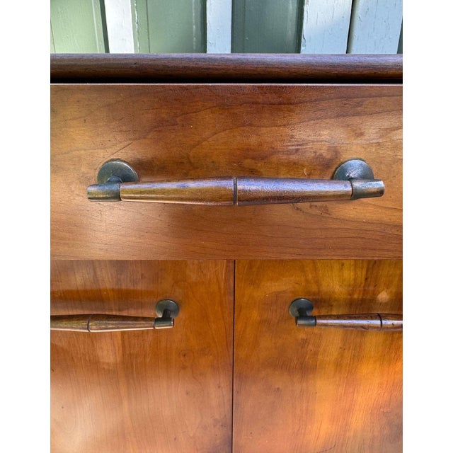 1960s 1960's Mid-Century Modern Walnut Wood Storage Cabinet by Henredon For Sale - Image 5 of 10