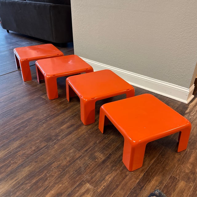 1970s Set of 4 Stackable Fiberglass Quattro Gatti Tables by Mario Bellini for C & B Italia, 1970s For Sale - Image 5 of 12