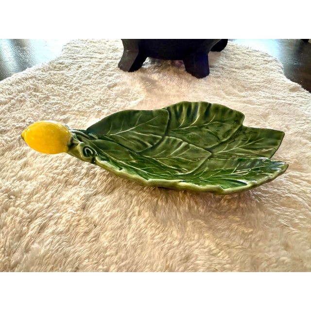 French Country Vintage Portuguese Majolica Style Lemon Leaf Dish by Olfaire – French Country Green Glazed Ceramic Catchall For Sale - Image 3 of 12