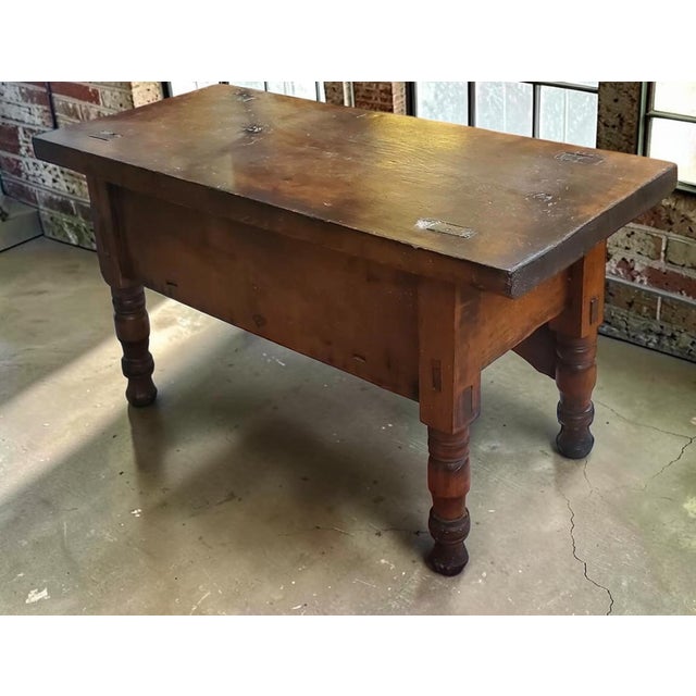 Antique 18c British Colonial Rustic Side Table For Sale In Los Angeles - Image 6 of 6