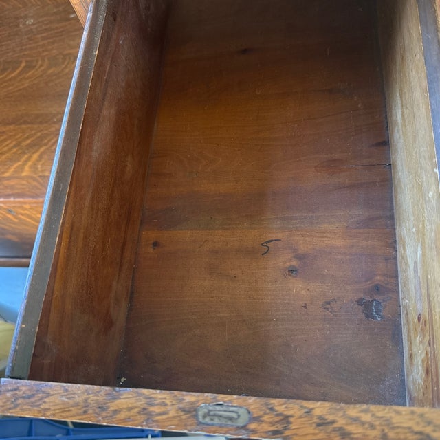 Antique American Solid Tiger Oak Drop-Center Vanity Dressing Table With Lion's Paw Feet For Sale - Image 10 of 10