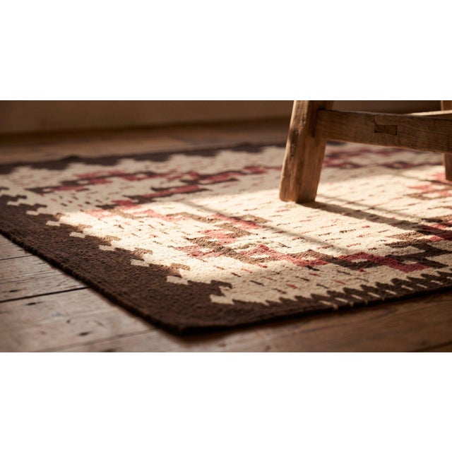 1930s Beige Medallion Antique American Navajo Rug 5' X 6'10" Flatweave Wool Carpet For Sale - Image 14 of 16