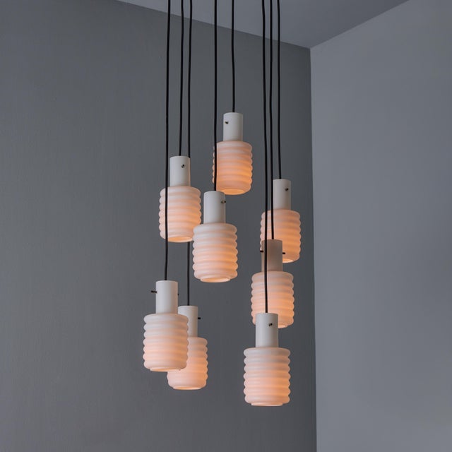 Metal 1950s Italian 8-Glass Cascading Chandelier Attributed to Arredoluce For Sale - Image 7 of 17