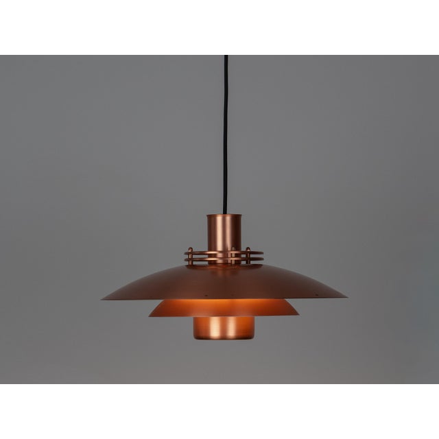 A vintage pendant lamp by form-light, known for exceptional materials, craftsmanship and durability. Form-light lamps are...