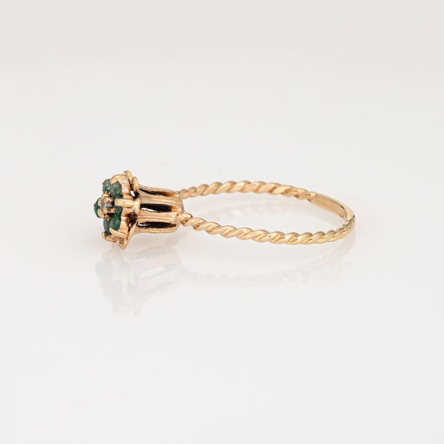 Mid-Century Modern Emerald Diamond Tulip Ring Sz 5.5 Vintage 14k Yellow Gold Stacking Band Jewelry For Sale - Image 3 of 6