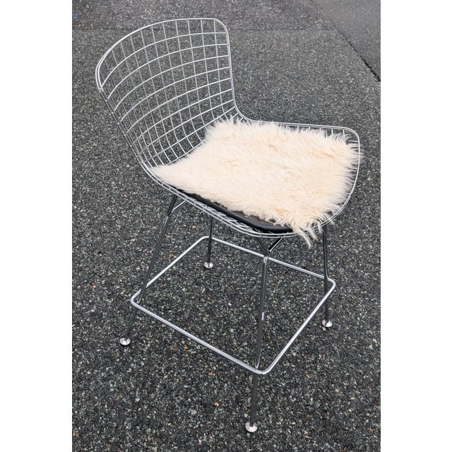Mid Century Modern Harry Bertoia Style Chrome Wire Metal Bar Stool For Sale - Image 13 of 18