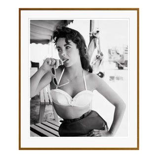 Elizabeth Taylor With Sunglasses for "Giant" Brown Framed Archival Pigment Print - 47 X 67" For Sale