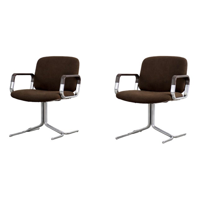 Mid-Century Modern German Modern Brown Fabric and Aluminum Chairs by Herbert Hirche for Mauser Werke Waldeck, 1970s, Set of 2 For Sale