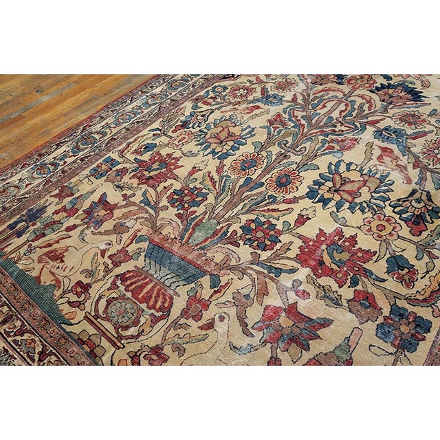 Traditional 1890s Ivory Medallion Traditional Antique Antique Kerman Lavar Rug 7'9" X 11'9 Handknotted Wool Carpet For Sale - Image 3 of 6