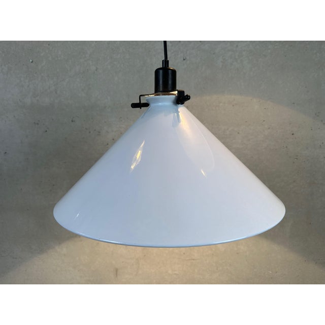 1980s Vintage White Metal Pendant Lamps, 1980s, Set of 2 For Sale - Image 5 of 13