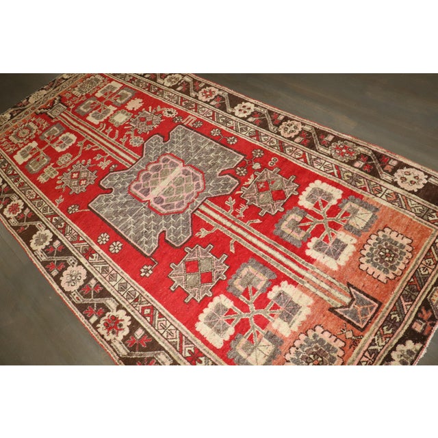 Early 20th Century Zabihi Collection Red Khotan Samarkand Rug - 4'8" x 9'3" For Sale In New York - Image 6 of 8
