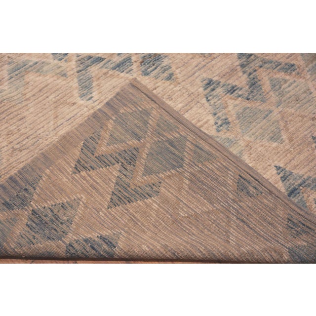 Early 21st Century Nazmiyal Collection Oversized Modern Zigzag Design Rug For Sale - Image 5 of 7