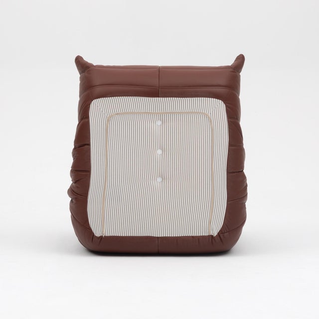 Togo Fireside Chair and Ottoman in Italian Chestnut Leather - Restored Vintage Ligne Roset For Sale - Image 11 of 16