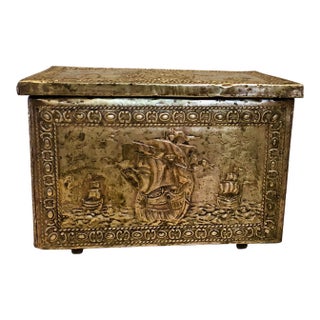 Early 20th Century * Vintage Brass Coal Scuttle Box Repoousse Ship Decoration For Sale