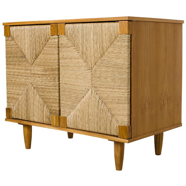 Solid mahogany pairs beautifully with natural sea grass in this updated classic. Designed to provide for maximum display...