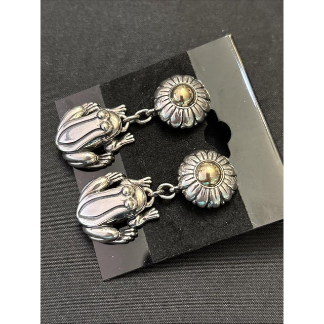 Contemporary Barry Kieselstein Cord Sterling Silver 925 & 14k Gold Frog & Flower Dangle Earrings, Playful Pair. For Sale - Image 3 of 6