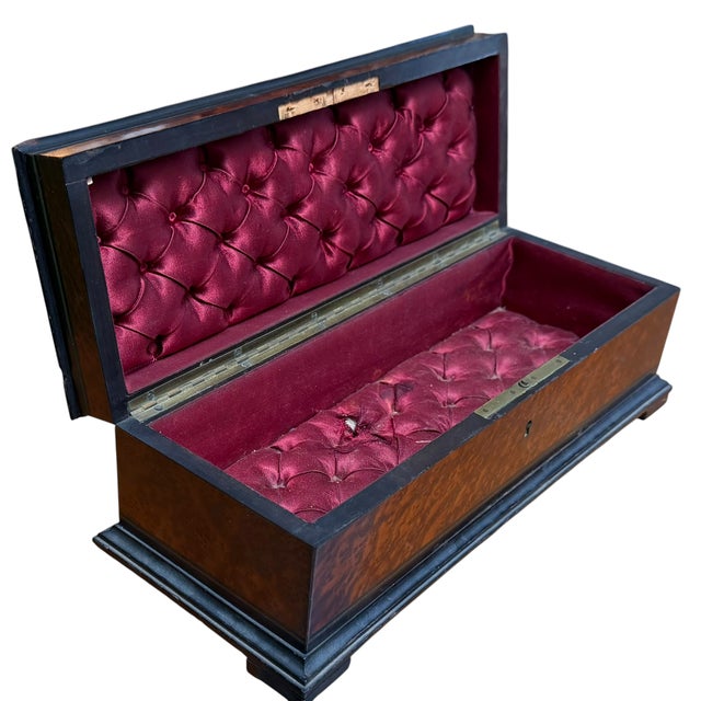 Antique Louis Philippe French Inlaid Glove or Jewelry Box For Sale In Los Angeles - Image 6 of 6