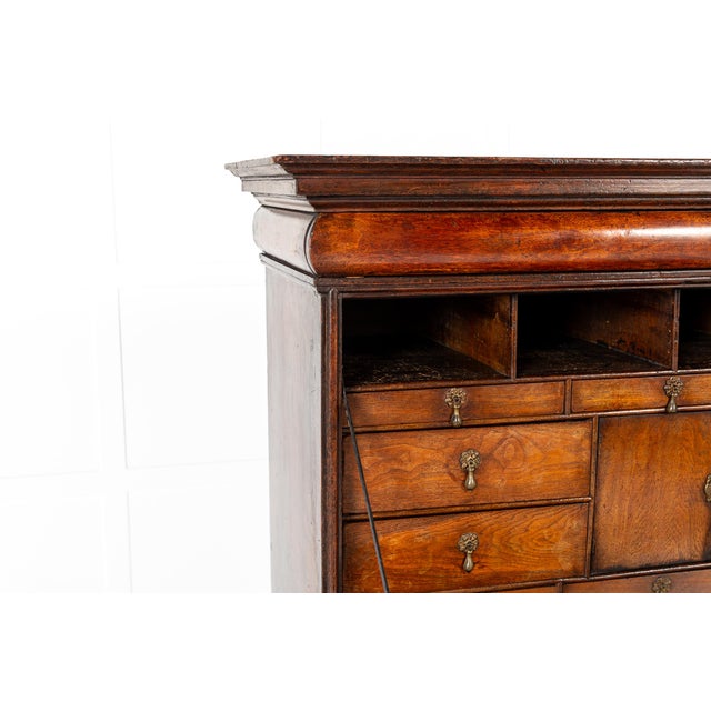 17th Century English William and Mary Walnut Escritoire For Sale - Image 10 of 12