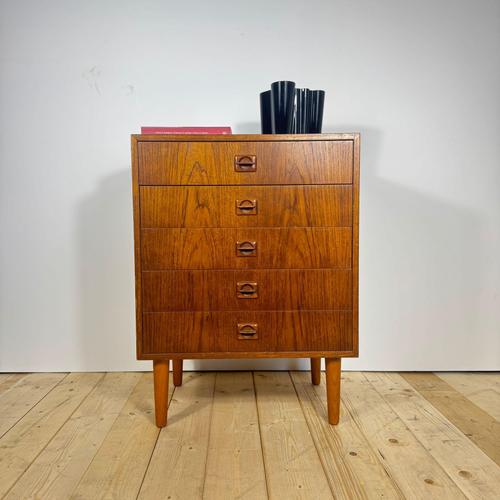 Small Mid-Century Modern Danish Teak Chest of Drawers, 1960s For Sale - Image 11 of 11