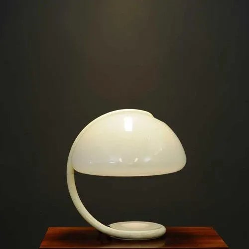 White Serpente Table Lamp by Elio Martinelli Luce, 1960s For Sale - Image 8 of 8