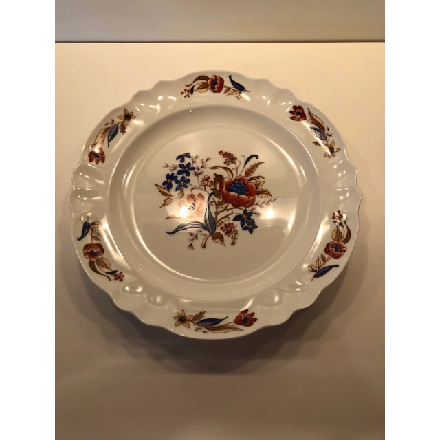 Traditional Early 21st Century Charmart Limoges France Chinaware- 16 Pieces For Sale - Image 3 of 9