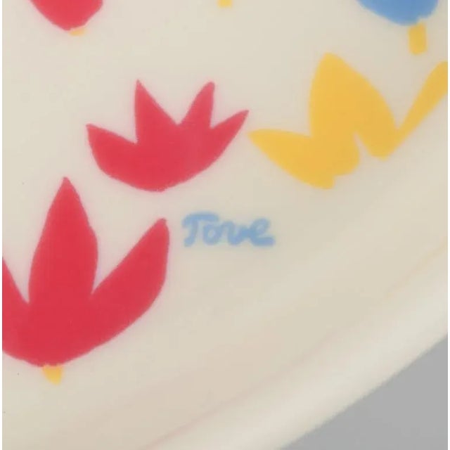 Large Porcelain Tray with Illustrations from the Moomins, Arabia, Finland For Sale - Image 4 of 7